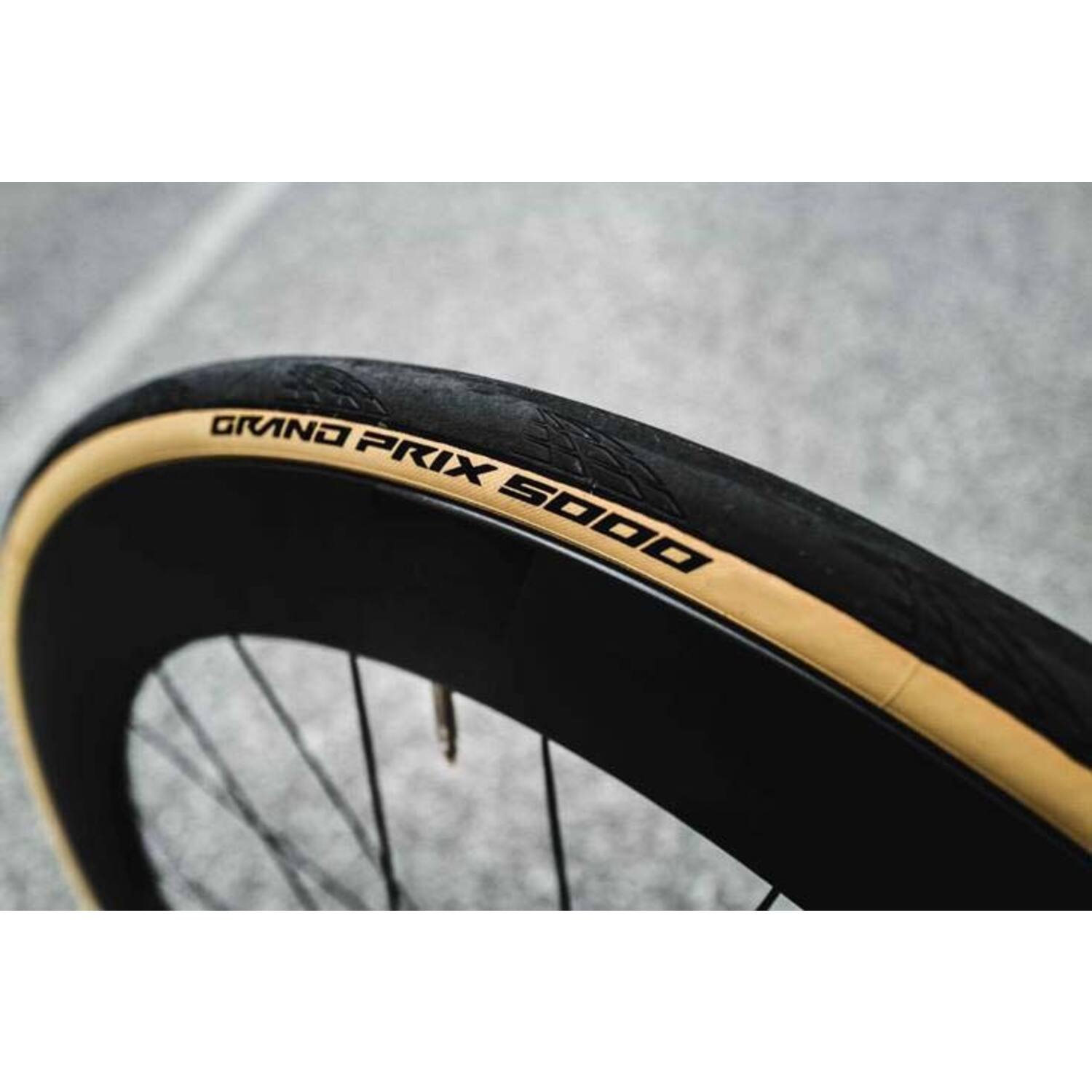 Continental GP5000 Racefietsband 700x25C Zwart Creme