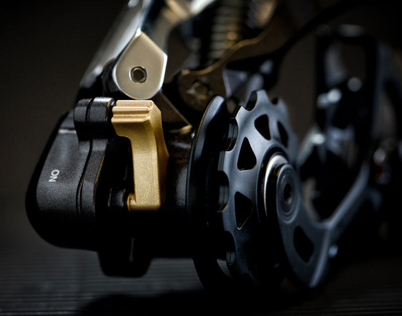 Shimano saint rd-m820 10-speed rear derailleur ss