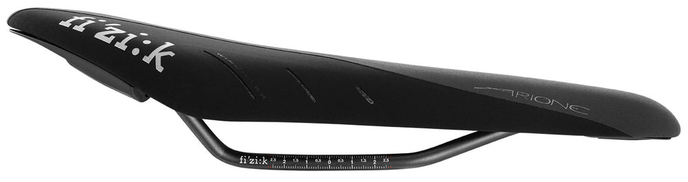 Fizik arione r3 k:ium saddle | large (142mm)