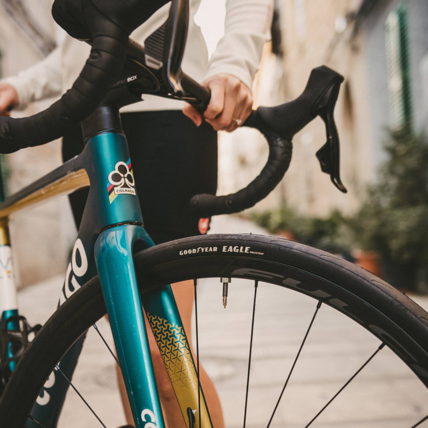 Goodyear - adelaar 700x30c