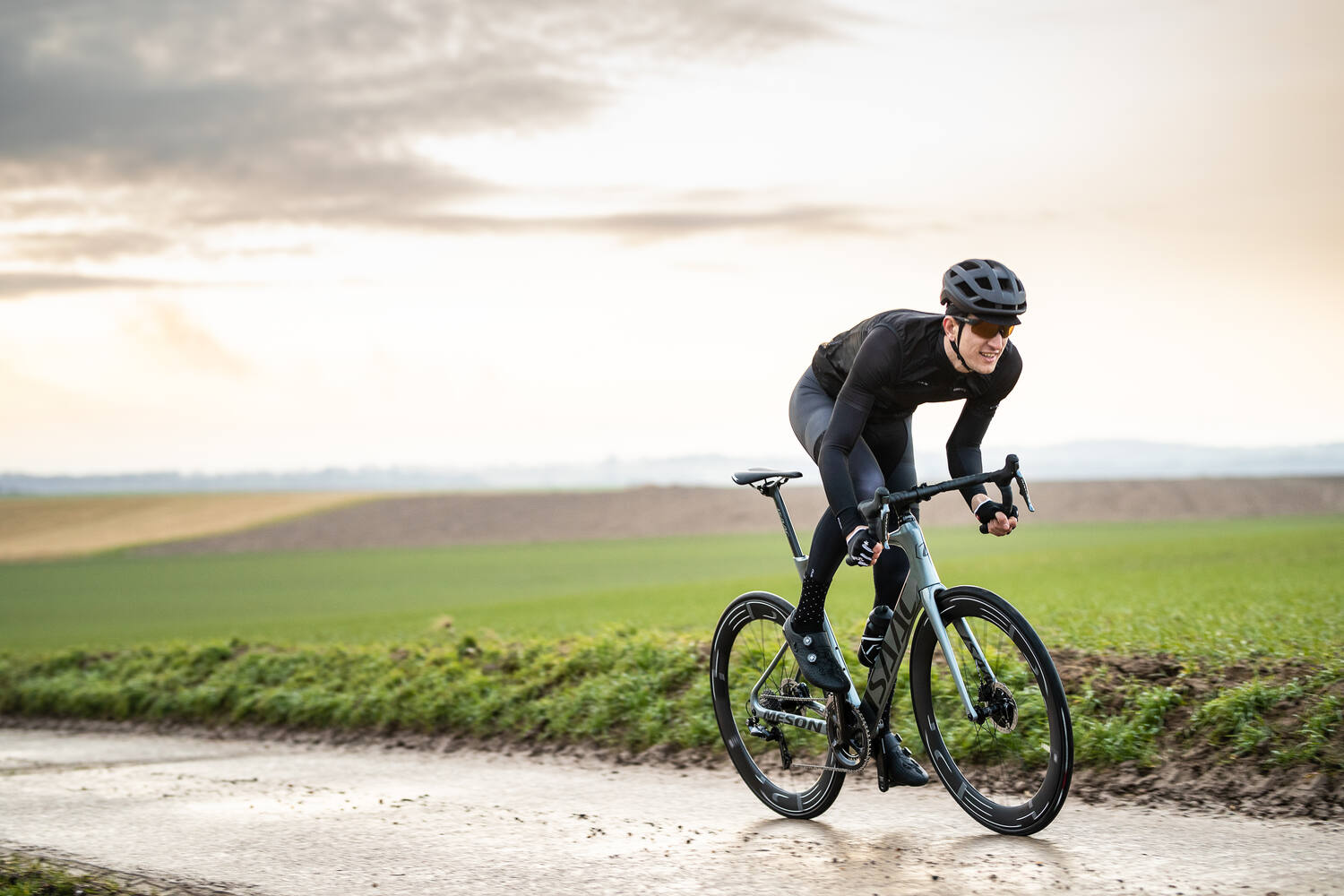 Isaac - sokken pro hoog 16cm maat 35-37