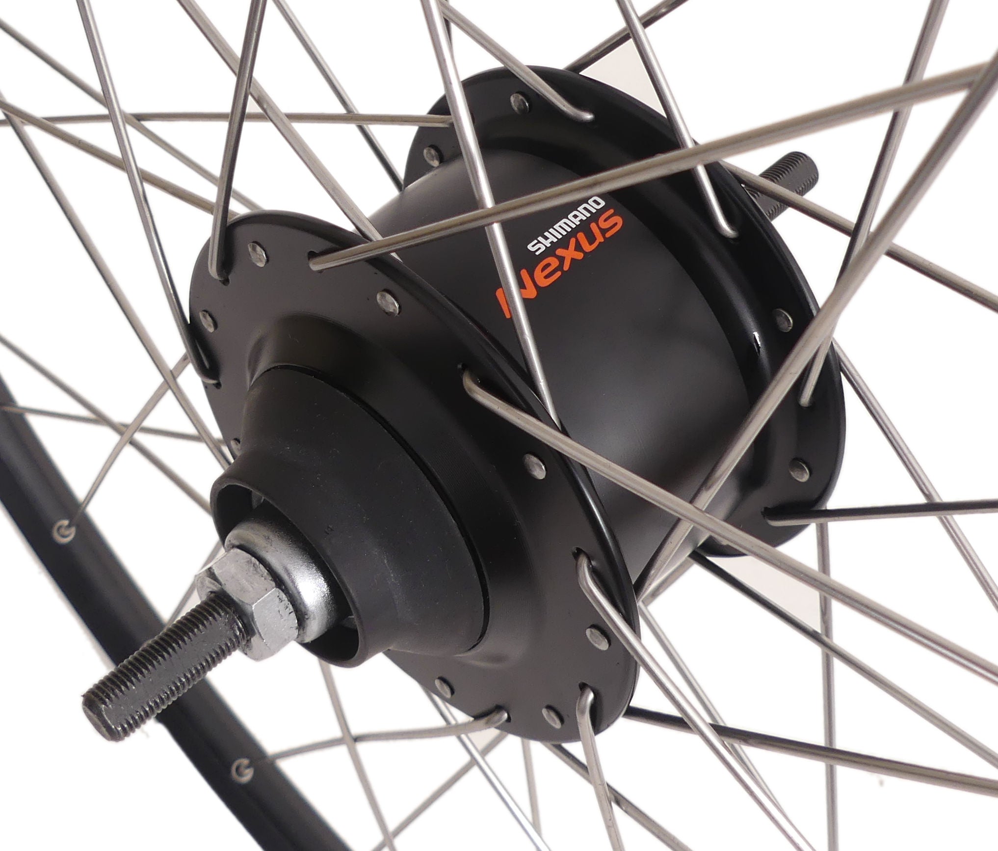 Achterwiel 28 nexus 8 rollerbrake naaf met zwarte velg en RVS spaken