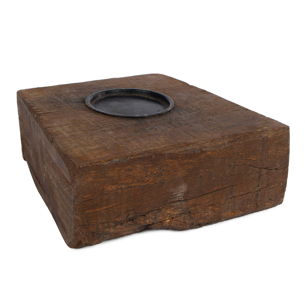 Diverse kandelaar met gemengde kleuren gerecycled hout