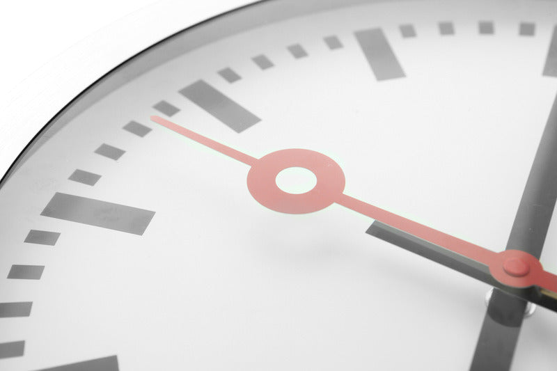 Nextime ne-3998st wandklok dia. 19 cm, geborsteld aluminium, 'station'