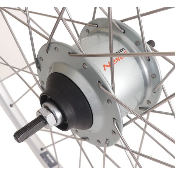 Achterwiel 28 nexus 8 rollerbrake naaf met met zilveren velg en RVS spaken
