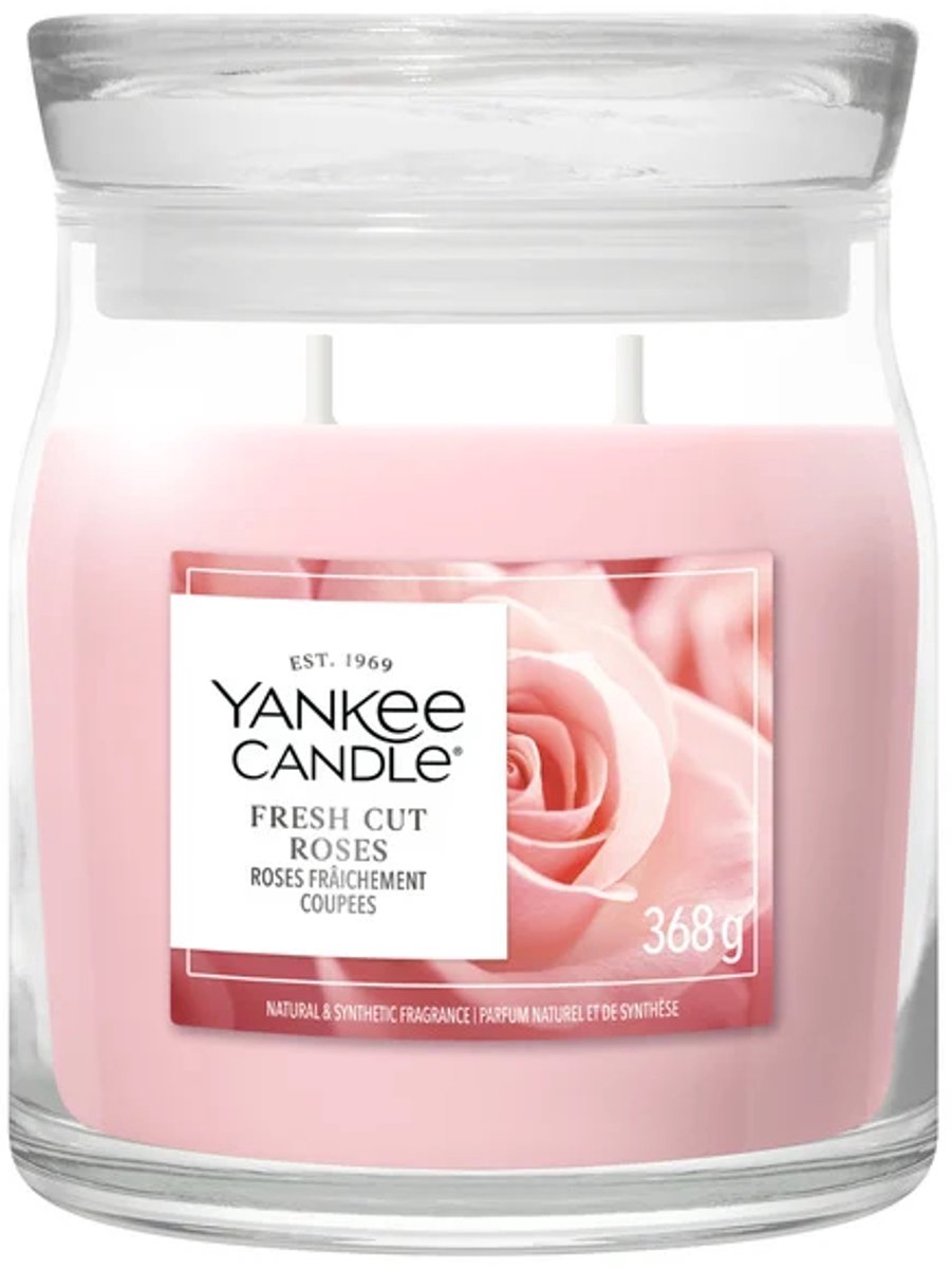 Yankee candle - fresh cut roses medium geurkaars - 50 branduren - 2 lonten