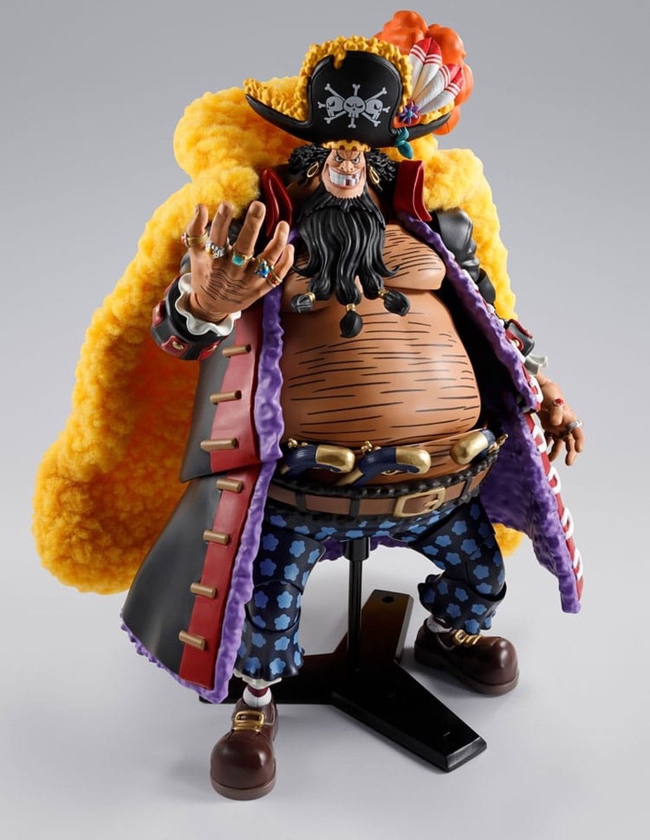 Bandai tamashii nations one piece s.h.figuarts action figure marshall d. teach four emperors 25 cm action figuur