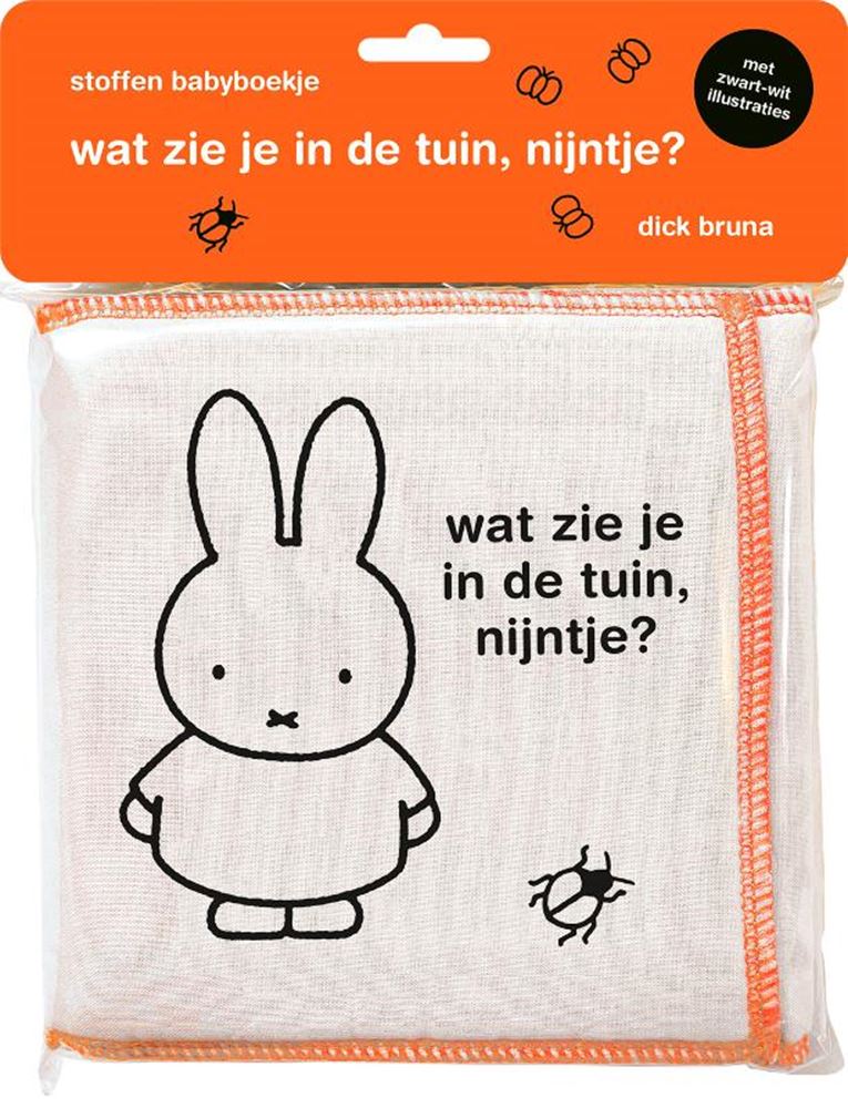 Stoffen babyboekje, wat zie je in de tui