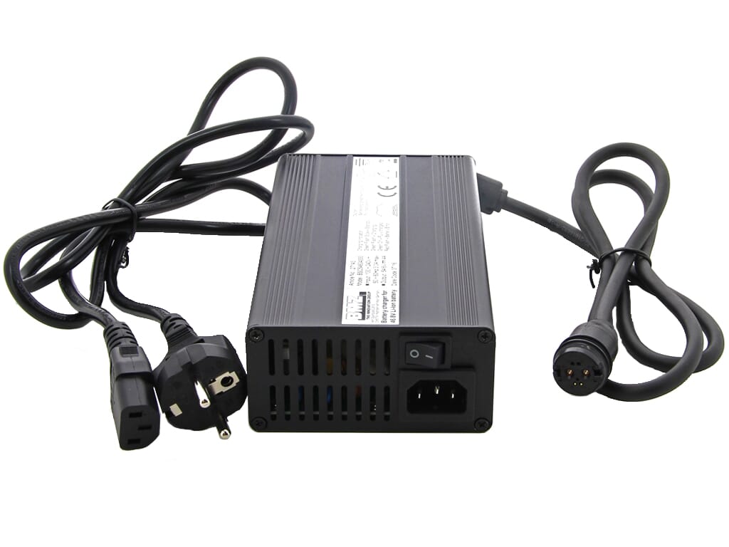 BMZ acculader li-ion 54,6v 4a stekker rosenberger