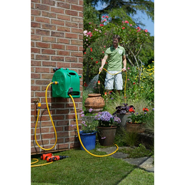 Hozelock Hozelock 2415 Compacte Gesloten Haspel 2 in 1