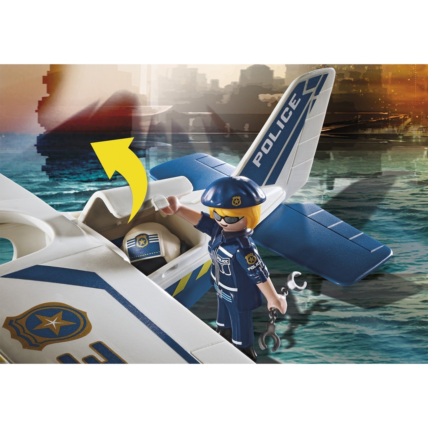 PLAYMOBIL City Action Politiewatervliegtuig Achtervolging 70779