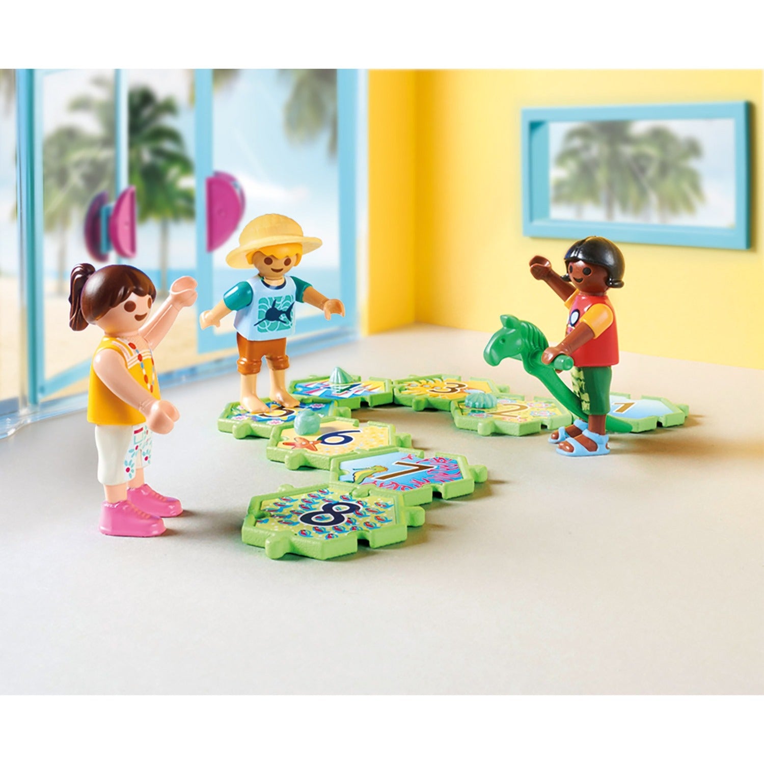 PLAYMOBIL Familie Fun Club 70440