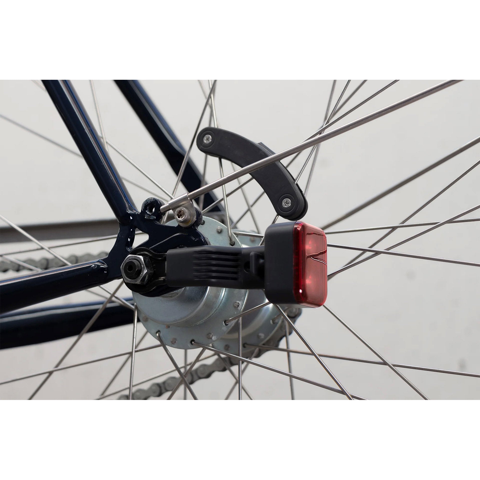Eclairage vélo AMS Constant acier rouge/blanc 4 parties
