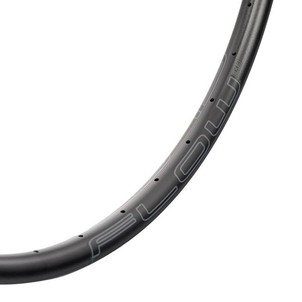 Stan's flow ex3 rim - 29'' - 32h - black gray