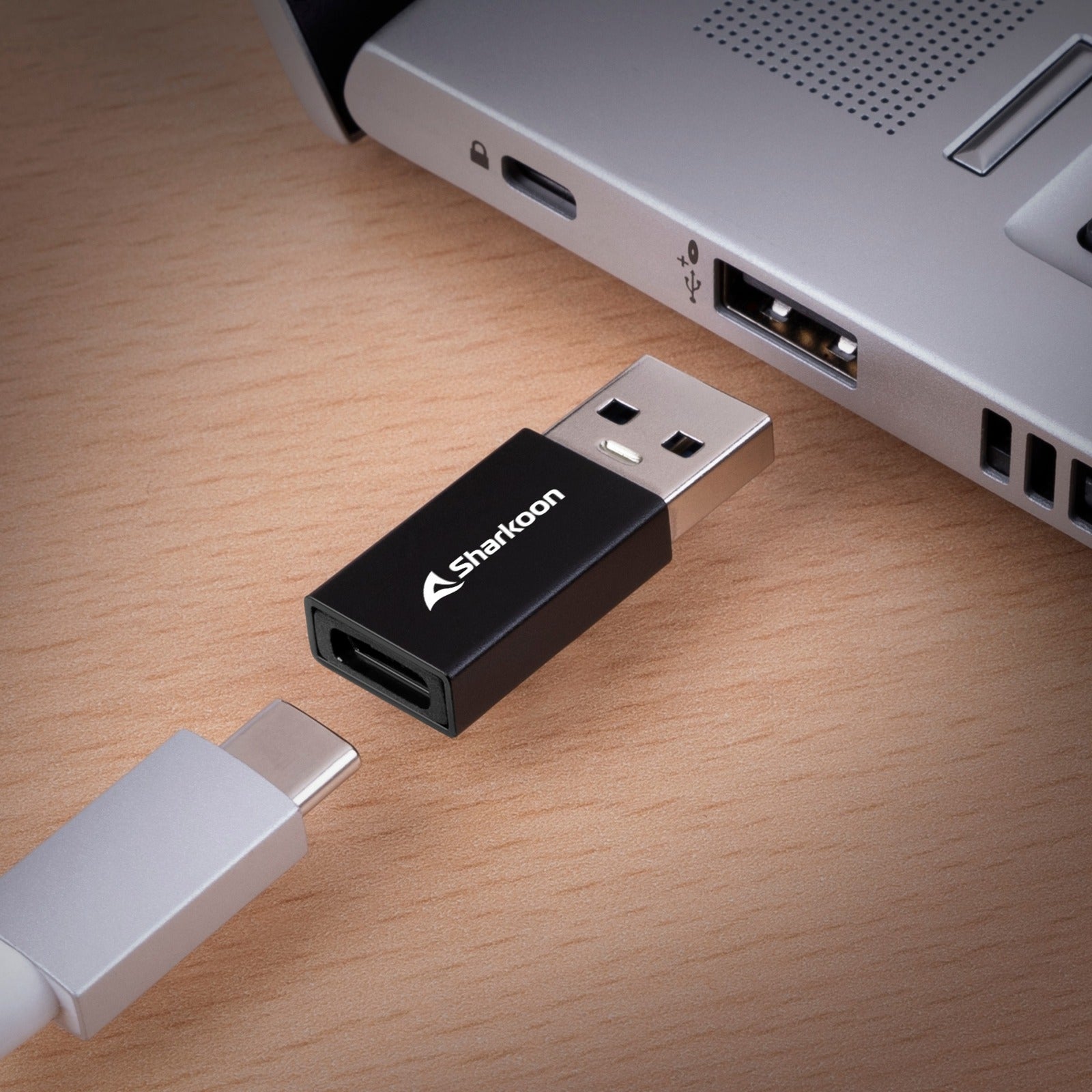Sharkoon Sharkoon OfficePal USB-C-adapters