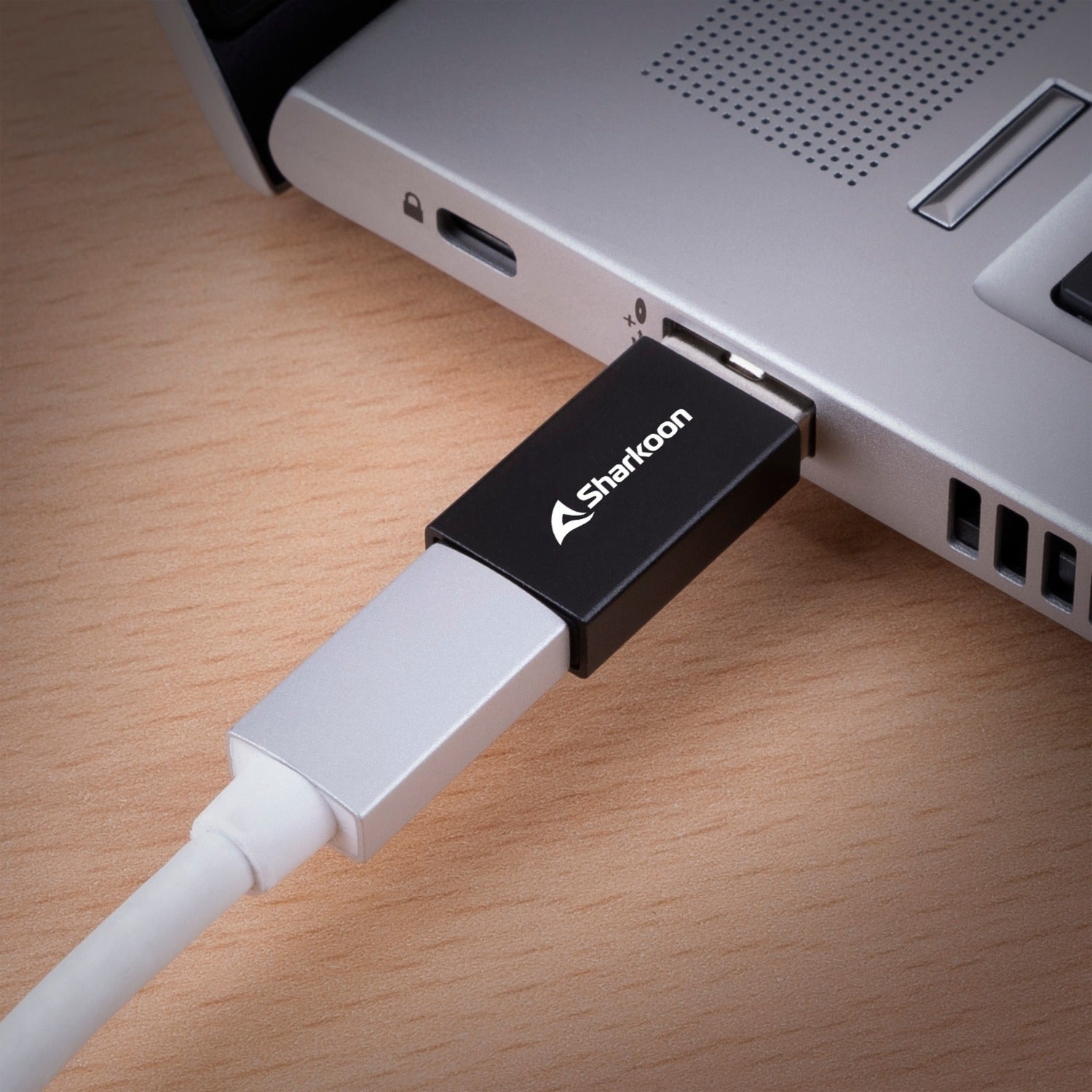 Sharkoon Sharkoon OfficePal USB-C-adapters