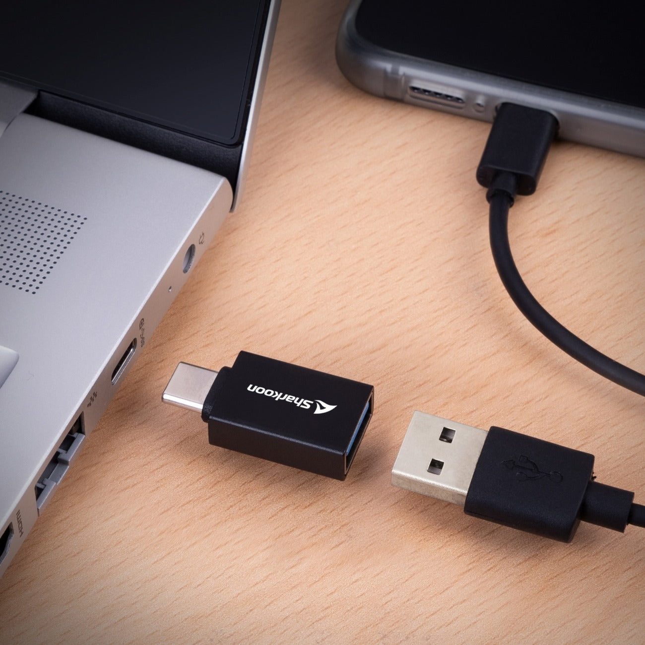 Sharkoon Sharkoon OfficePal USB-C-adapters