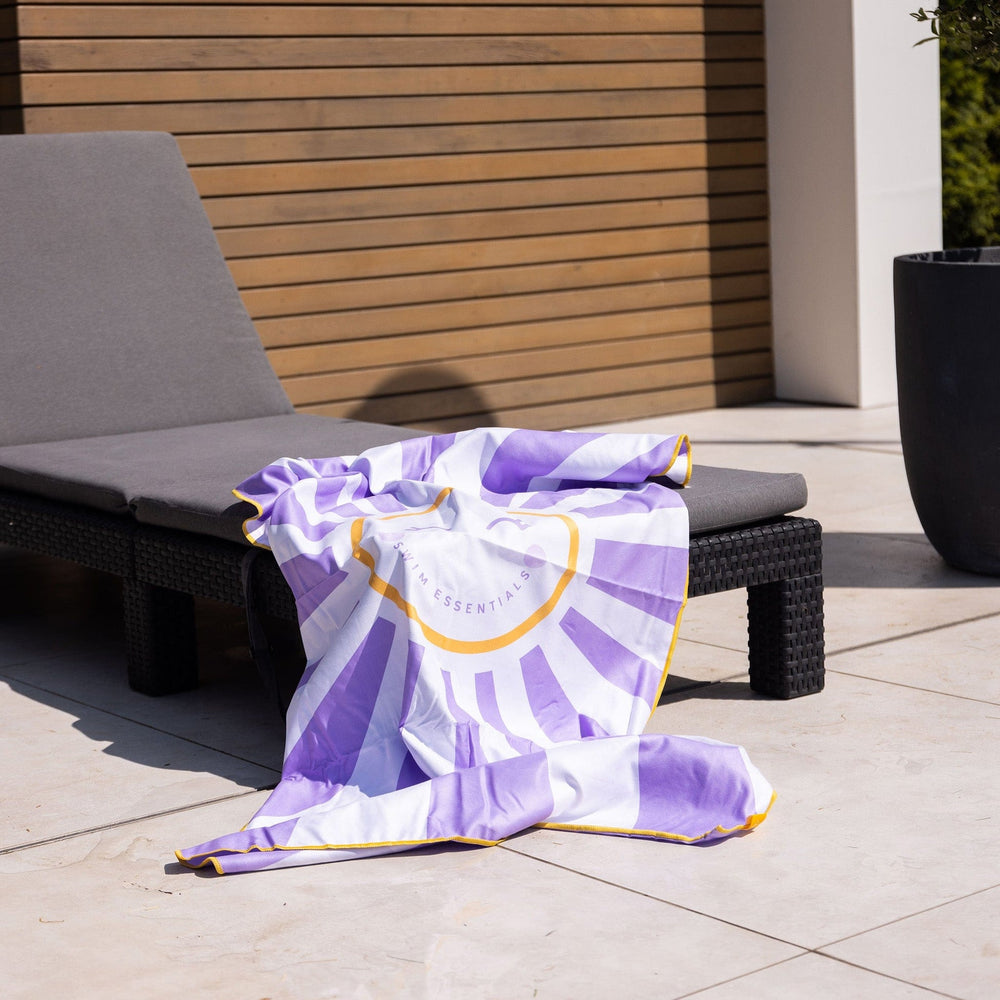 Happy sunshine | paars wit microvezel handdoek 135 x 65 cm