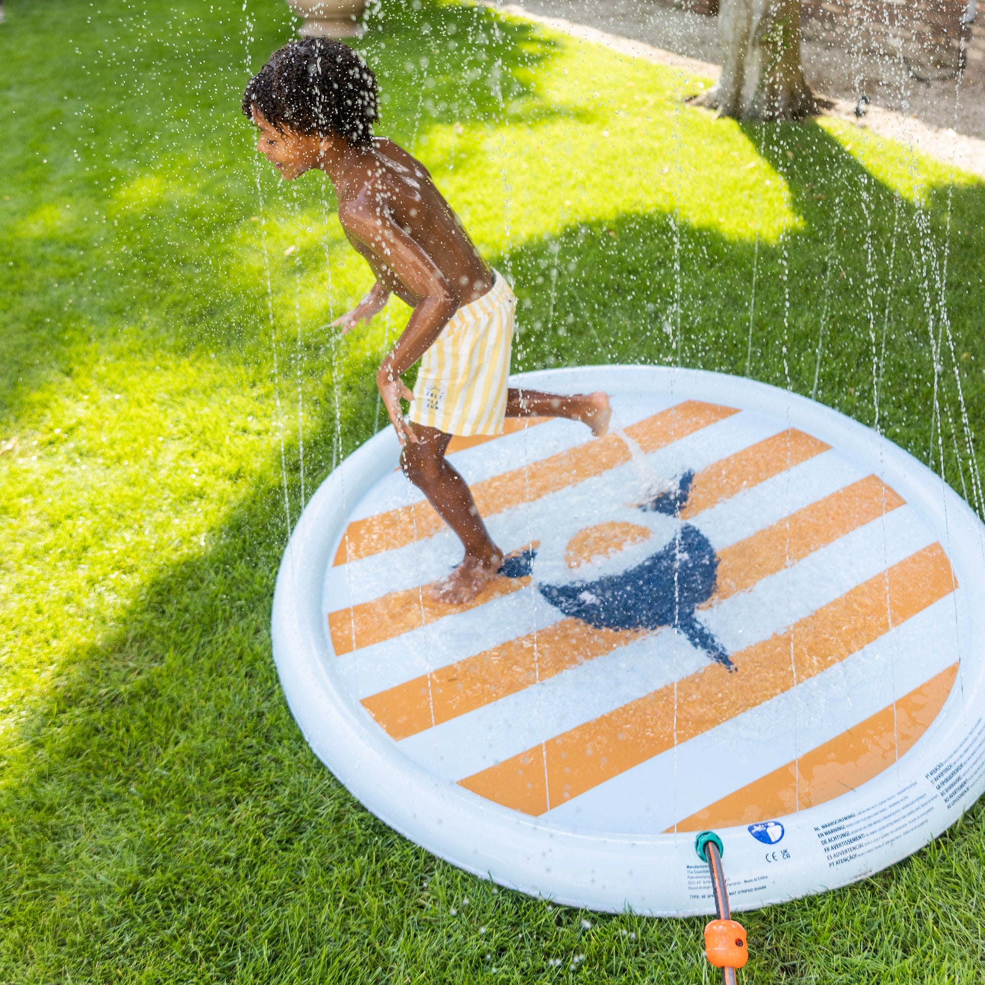 Tropische haai | meerkleurige waterspeelmat ø 150 cm