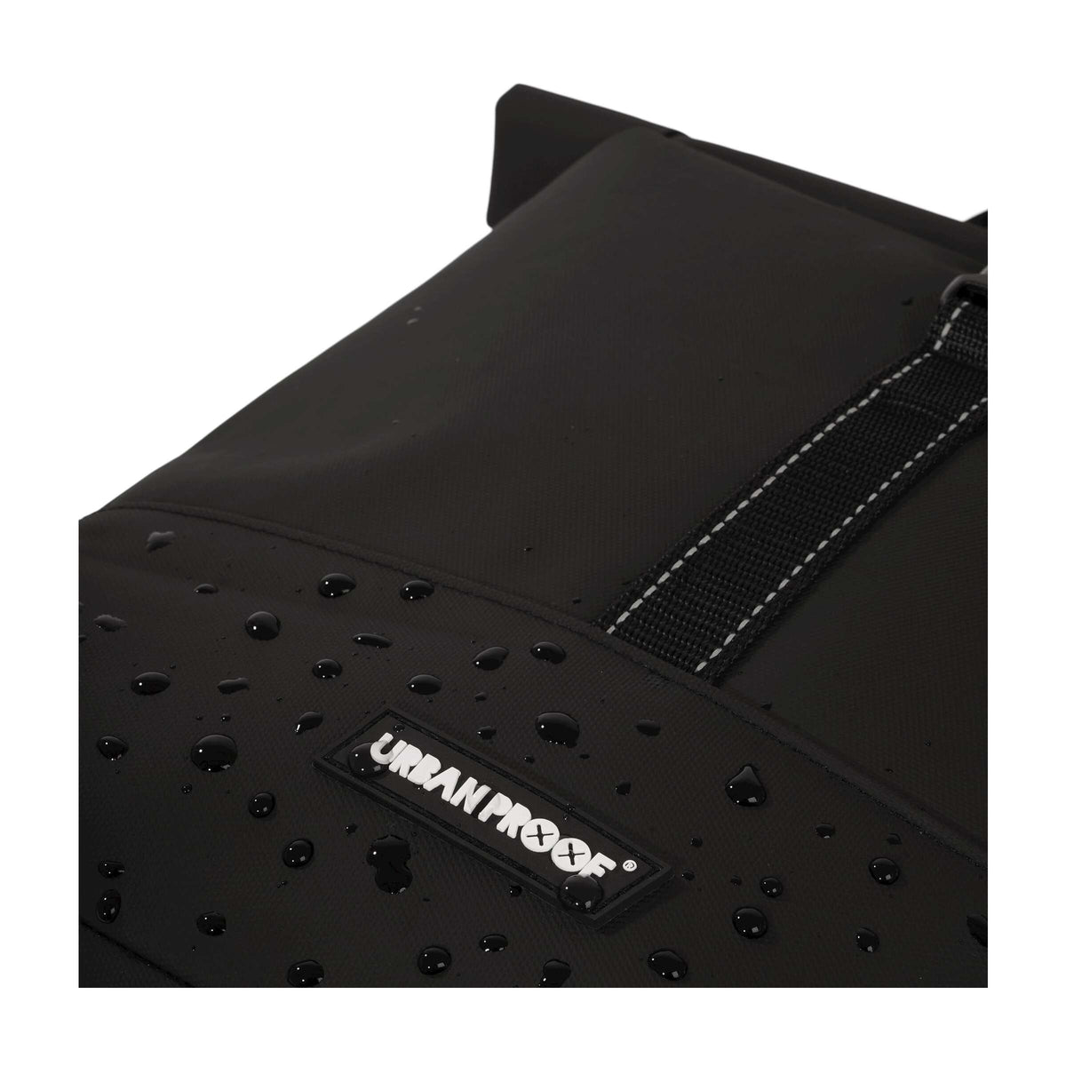 Urbanproof tas double roll up recycle 38l zwart