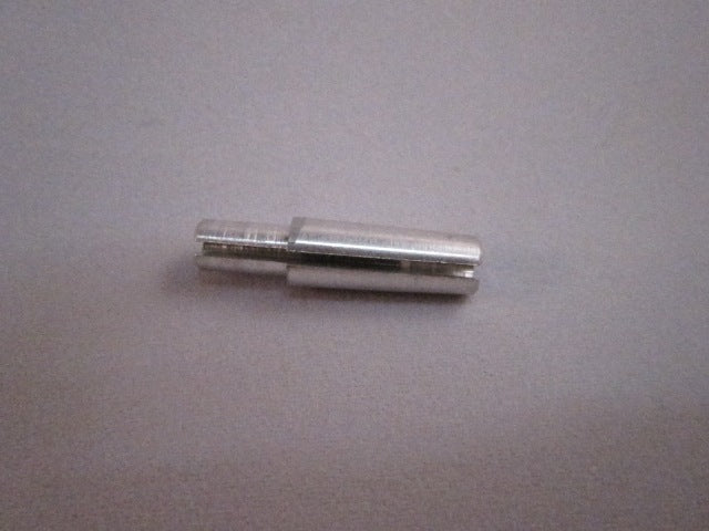 Doos een vleermuis met 12 middelste nippels. 3v lang