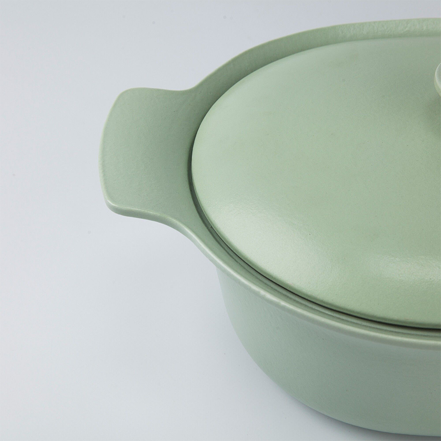 Berghoff ron kookpot ovaal met deksel gietijzer groen 28x22cm