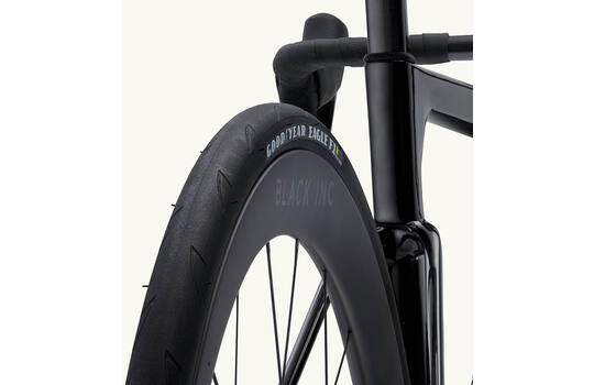 Goodyear - Eagle F1 R 700x32c