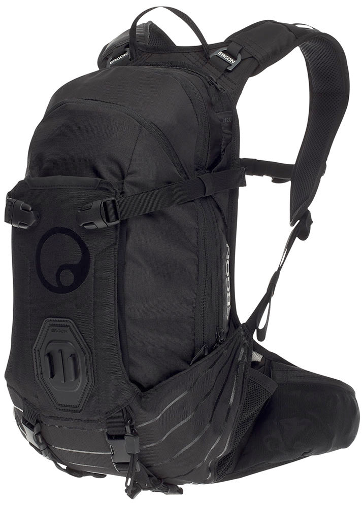 Ergon BA2 Zwart - Compacte AllMountain rugzak voor actiecamera's, verstelbaar draagsysteem, 10L capaciteit