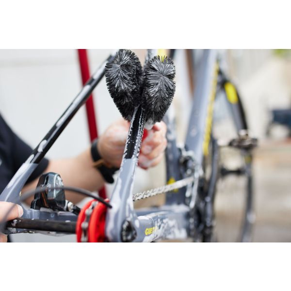 Cyclon borstel Twee Prong