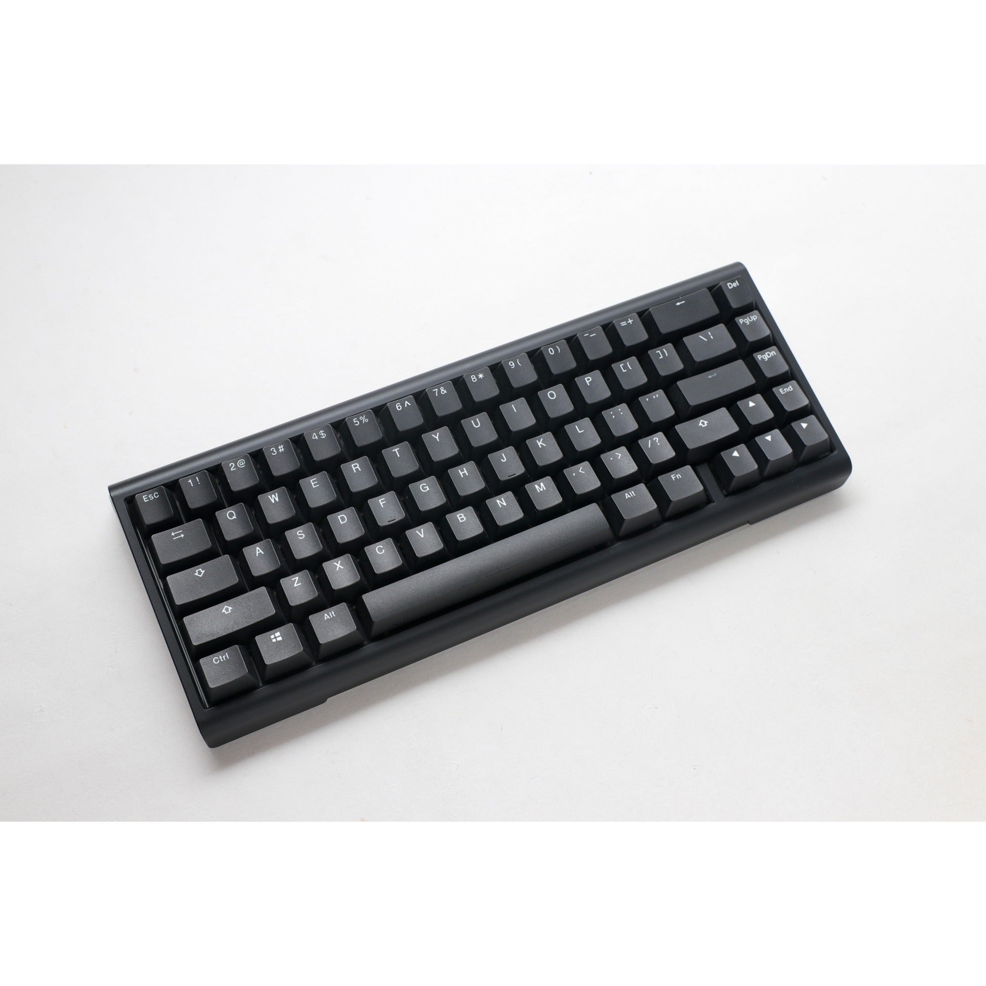 Ducky projectd tinker 65 met qmk via, toetsenbord (zwart wit, us lay-out, cherry mx blue, rgb led, double-shot pbt, hot-swappable, gasket mount, 65%)