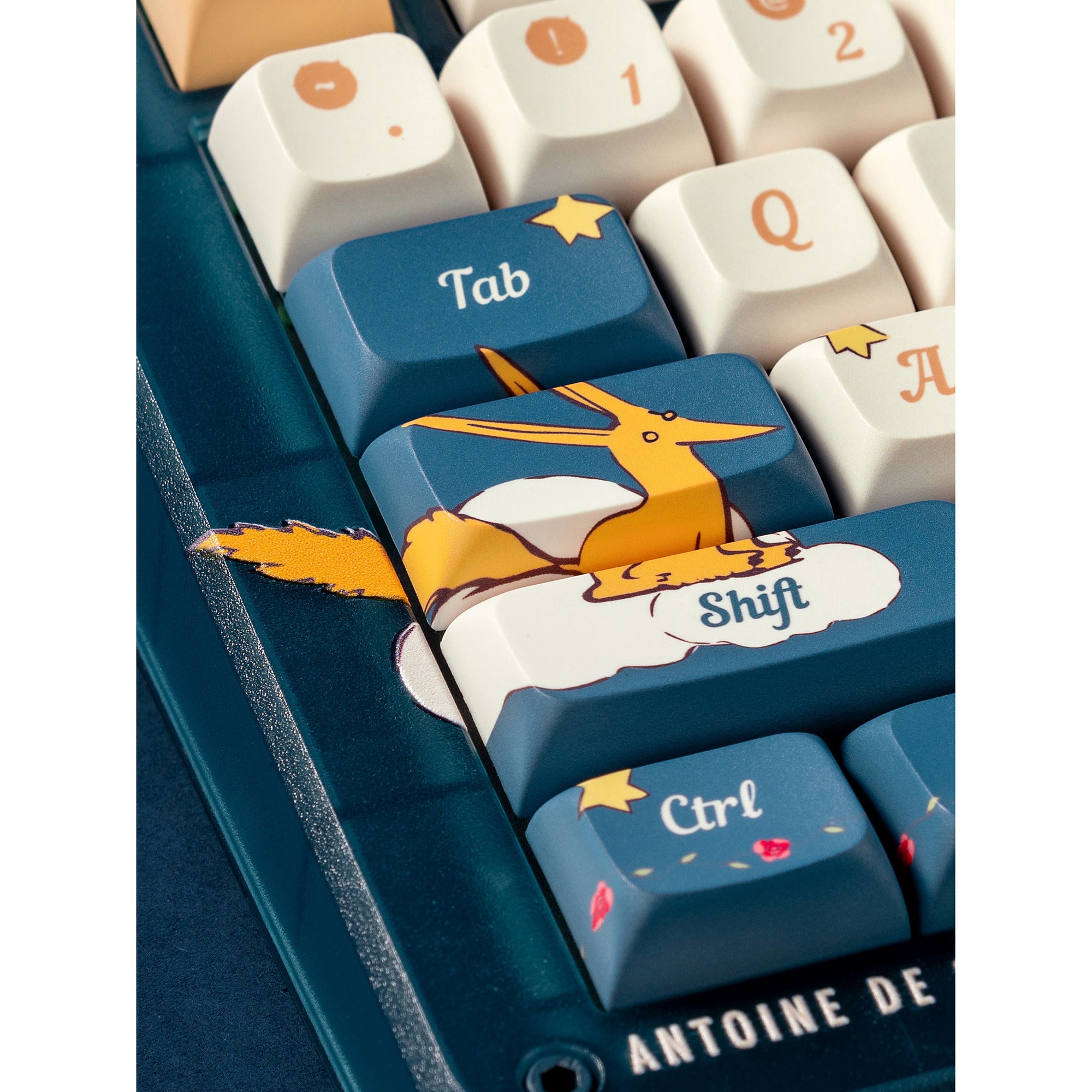 Iqunix zx75 sky encounter wireless mechanical keyboard, gaming toetsenbord (blauw wit, us lay-out, iqunix silent rose, rgb leds, 75%, hot-swappable, double-shot pbt, 2.4ghz | bluetooth 5.1 | usb-c)