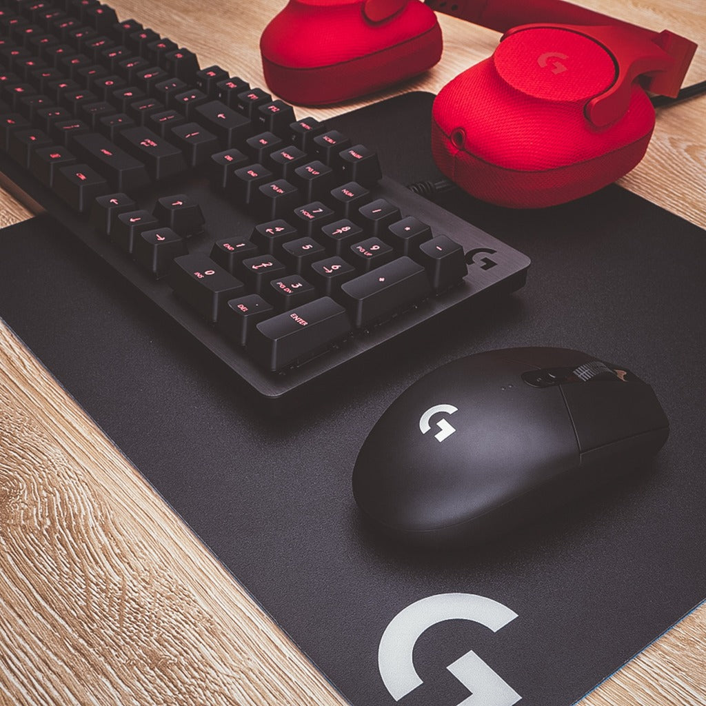 G305 gaming mouse right-hand rf