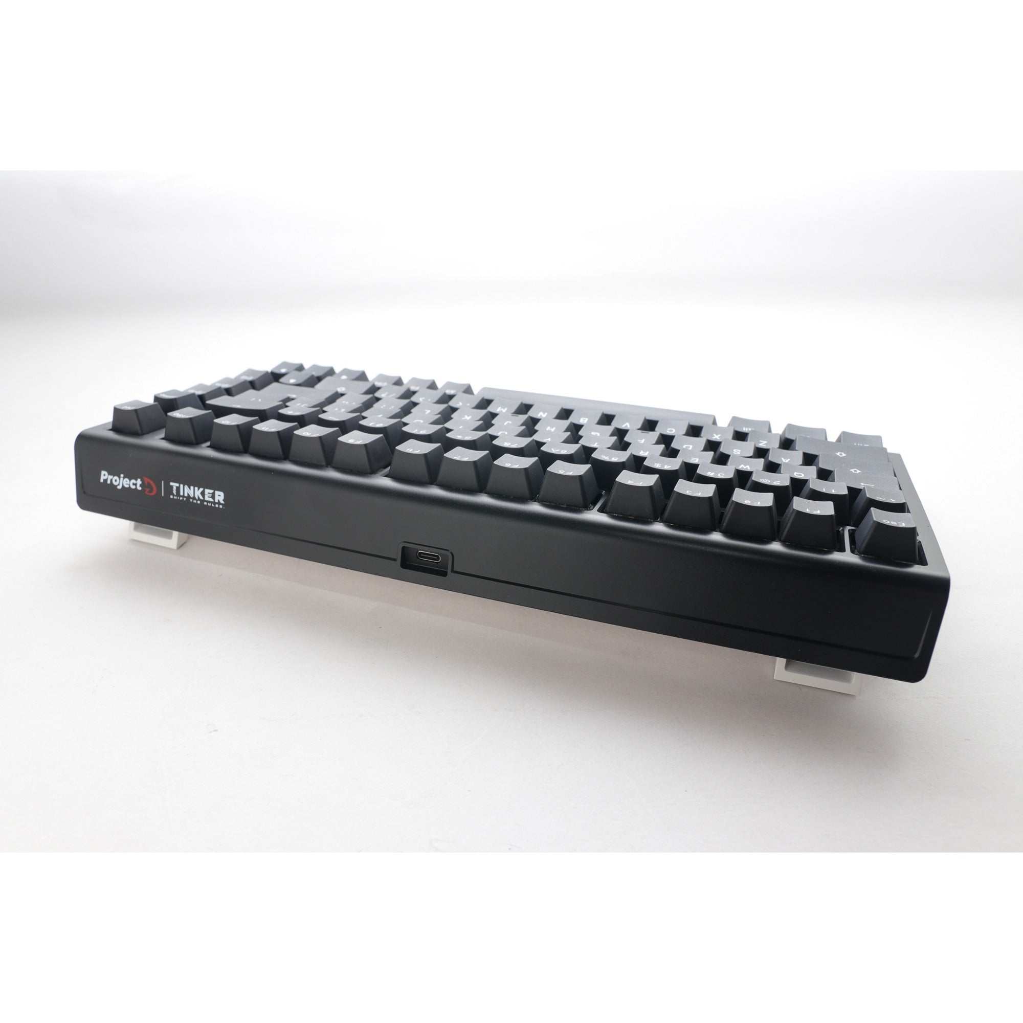 Ducky projectd tinker 75 met qmk via, toetsenbord (zwart wit, us lay-out, cherry mx red, rgb led, double-shot pbt, hot-swappable, gasket mount, 75%)
