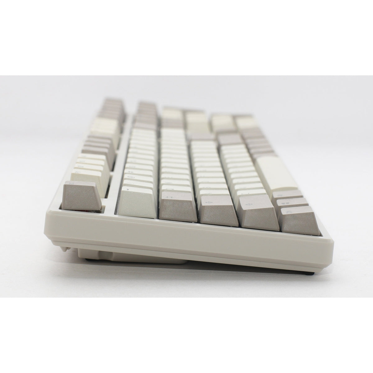 Ducky One 3 Vintage mechanical keyboard (gray, US layout (QWERTY), Cherry MX Red, 100%, hot-swap, PBT double-shot keycaps)