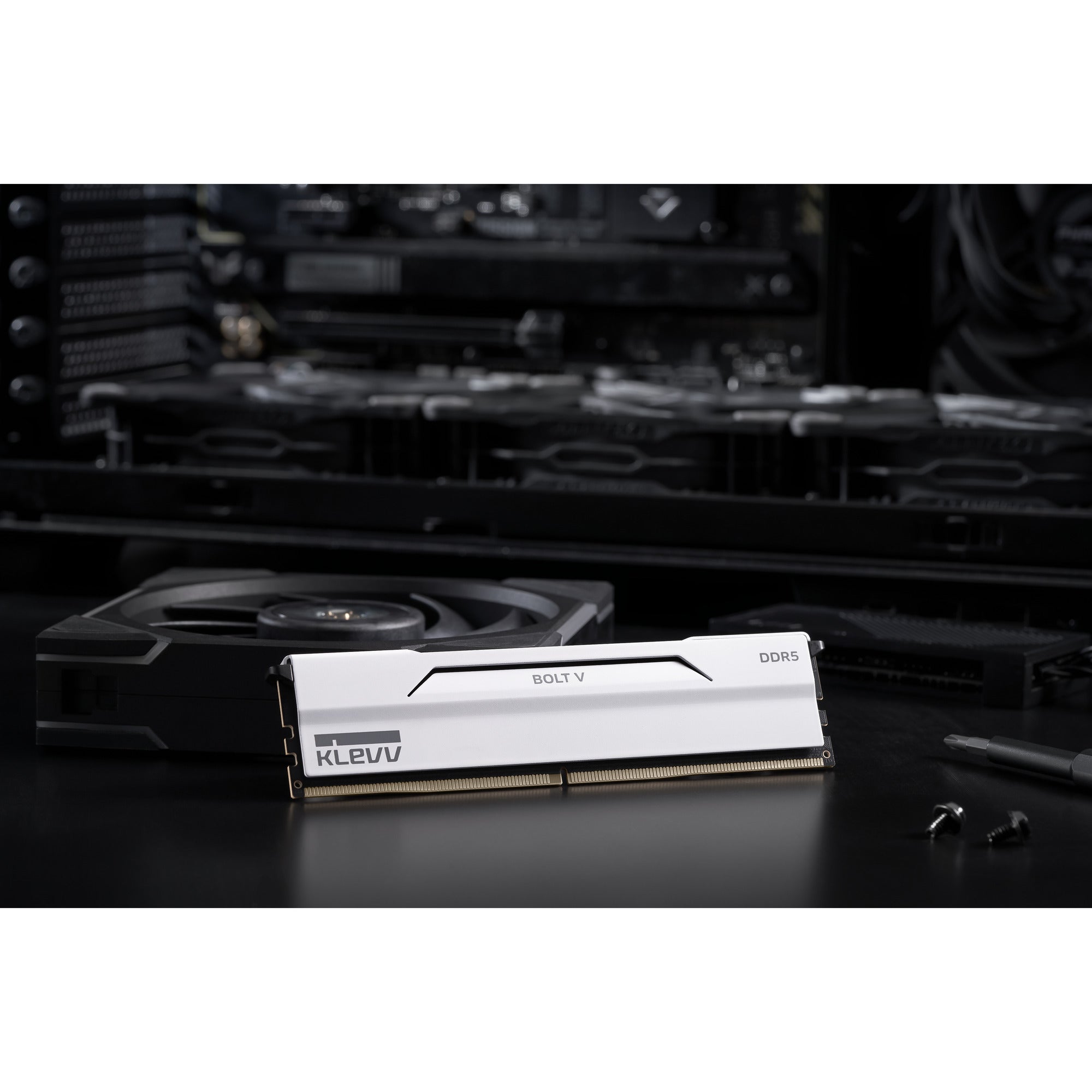 Klevv bolt v 32 gb ddr5-6000 (2x 16 gb) werkgeheugen (wit, kd5agu880-60a300i, xmp 3.0, expo)