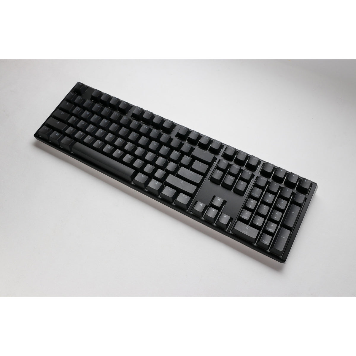 Ducky One 3 Classic, keyboard (black white, US layout, Cherry MX blue, RGB LED, double-shot PBT, hot-swappable, Quack Mechanics)