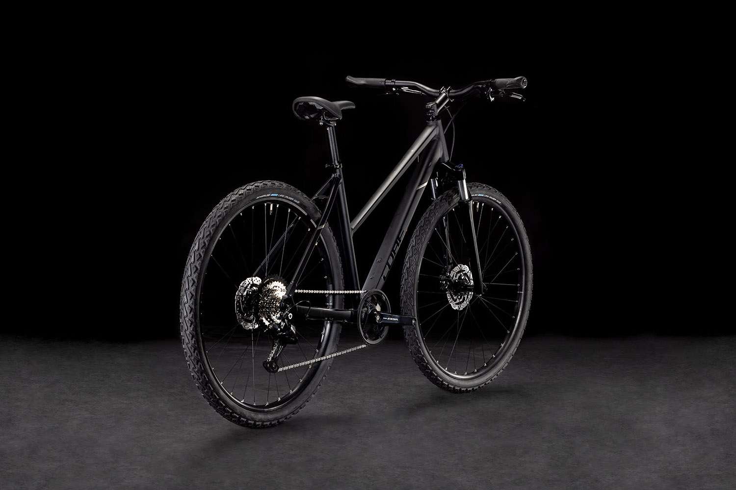 Cube nature one lady black´n´black