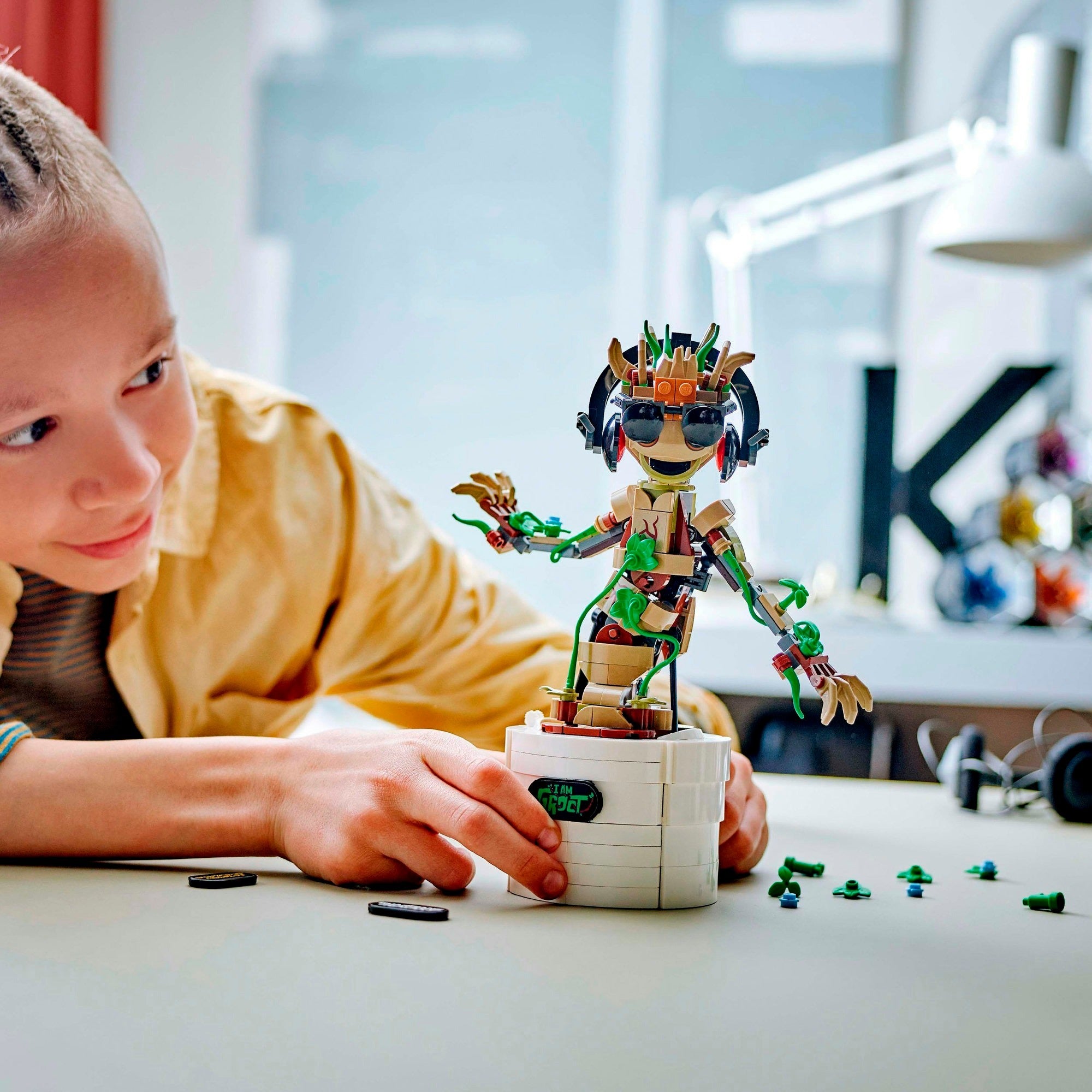 Lego superhelden 76297 dansende groot