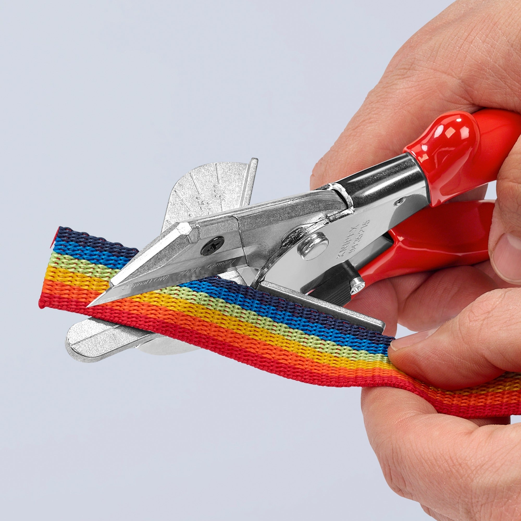 Knipex versteksnijder voor kunststof- en rubberprofielen 94 35 215 kniptang