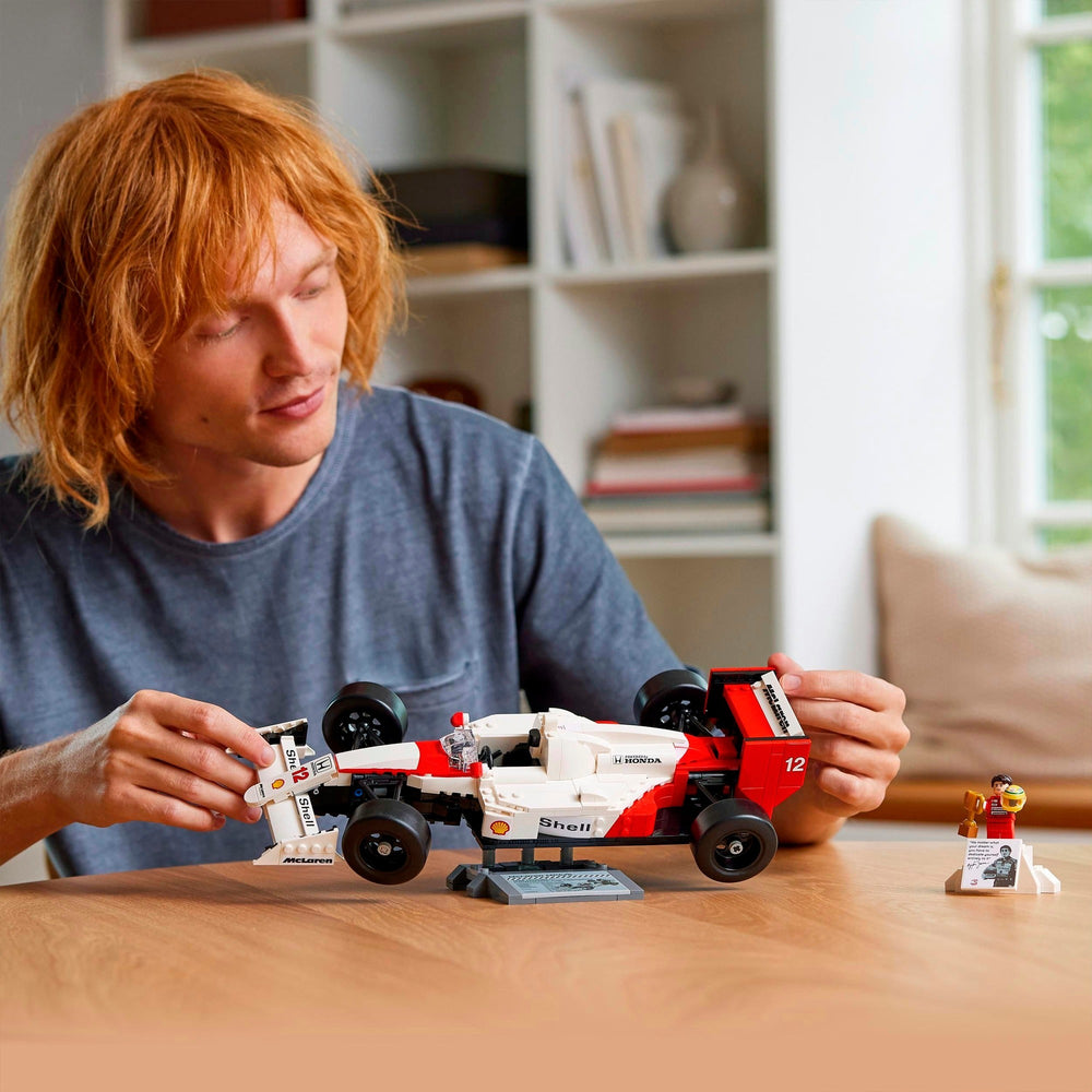 Lego iconen 10330 mclaren mp4 4 en ayrton senna
