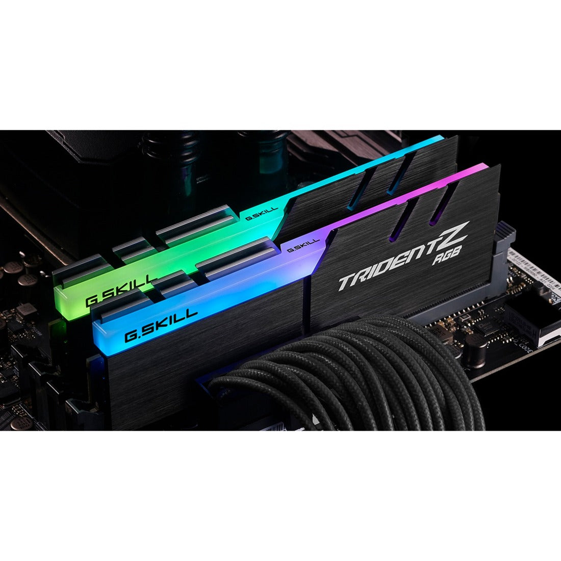 G.skill trident z rgb 32 gb ddr4-3600 (2x 16 gb) werkgeheugen (zwart, f4-3600c18d-32gtzr, xmp 2.0)