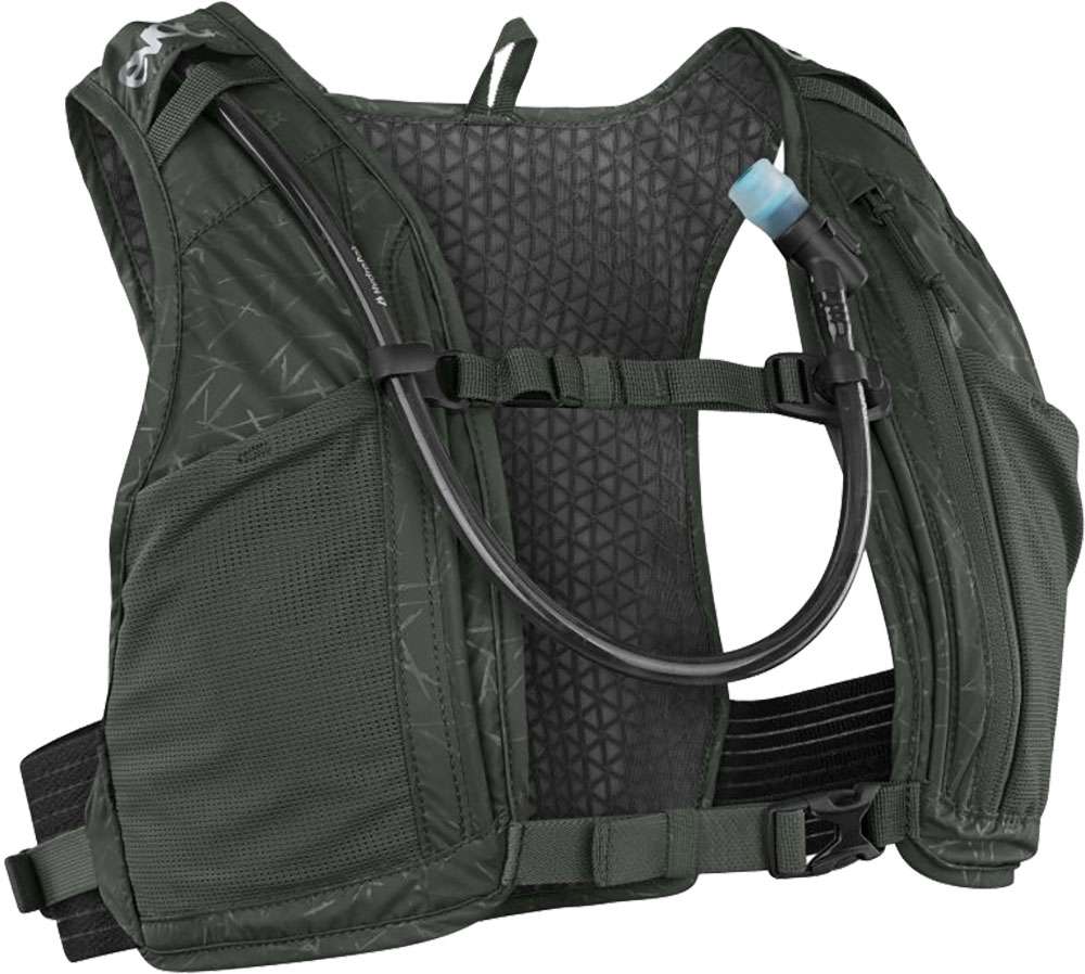 Evoc hydro pro 1.5l + 1.5l bladder - hydration backpack with bladder