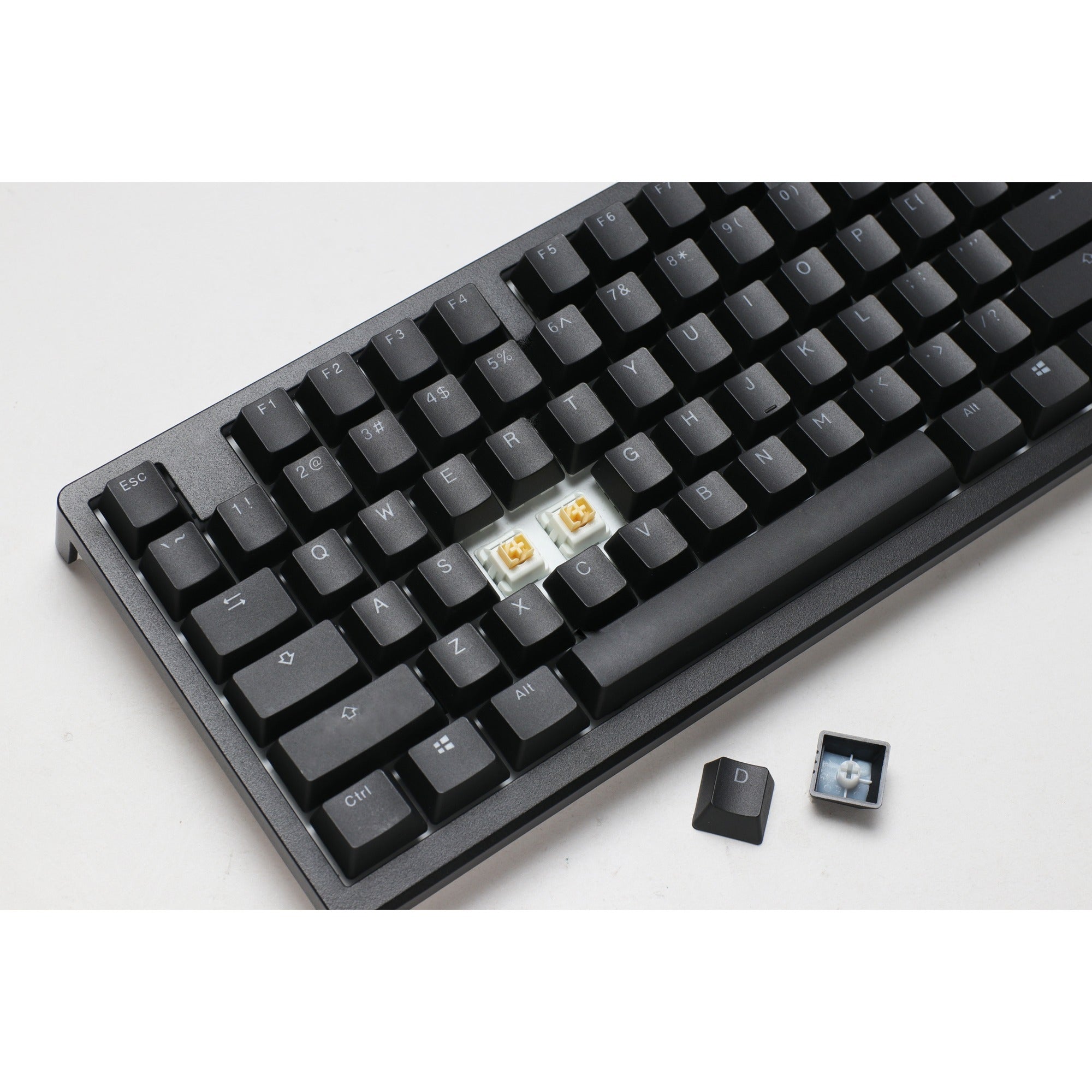 Ducky zero 6108 classic black, gaming toetsenbord (zwart wit, us lay-out, cherry mx2a speed silver, rgb leds, double-shot pbt, hot swap, 2.4ghz | bluetooth | usb-c)