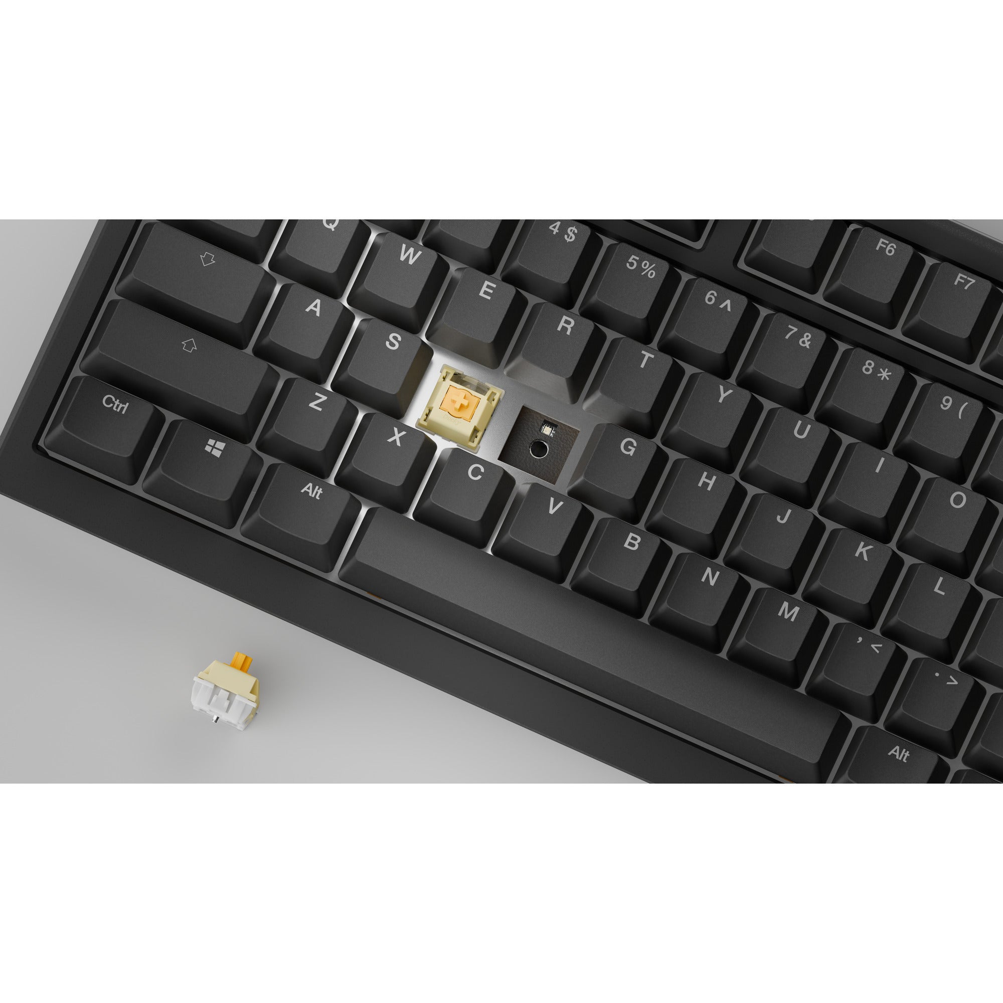 Ducky one x wireless rgb mechanisch toetsenbord (zwart, us lay-out (qwerty), inductive, 100%, hot-swappable, pbt, 2.4 ghz | bluetooth | usb-c)