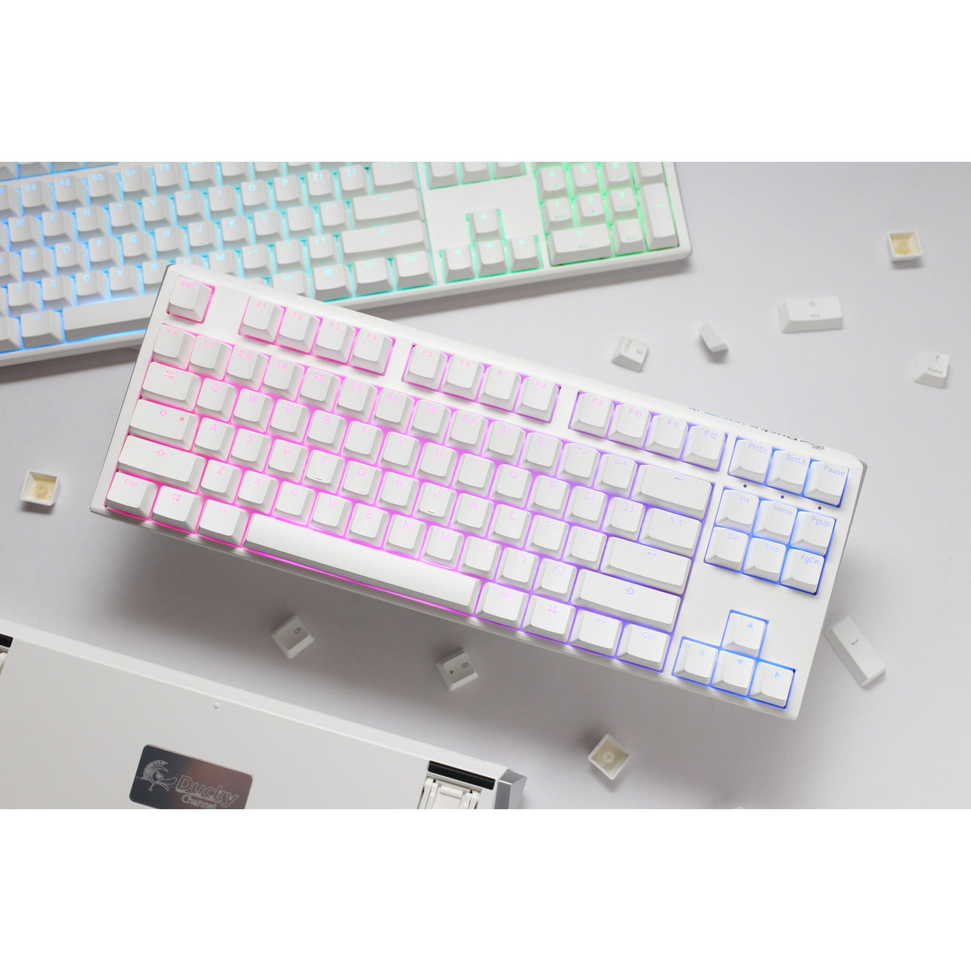 Ducky one 3 classic pure white tkl, toetsenbord (wit, us lay-out, cherry mx silent red, rgb led, double-shot pbt, hot-swappable, quack mechanics, 80%)