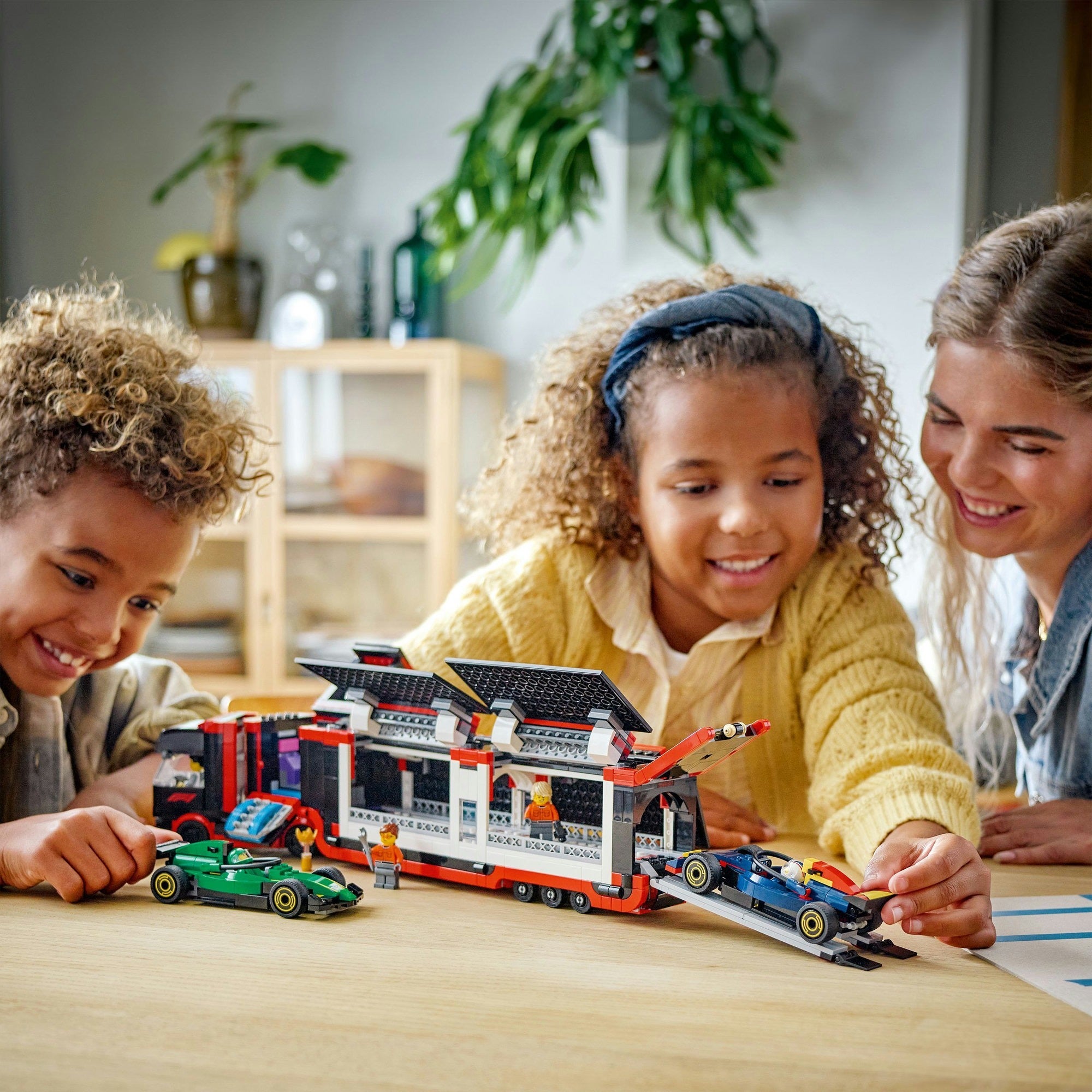 Lego city f1 truck met rb20 en amr24 f1® auto's speelset - 60445