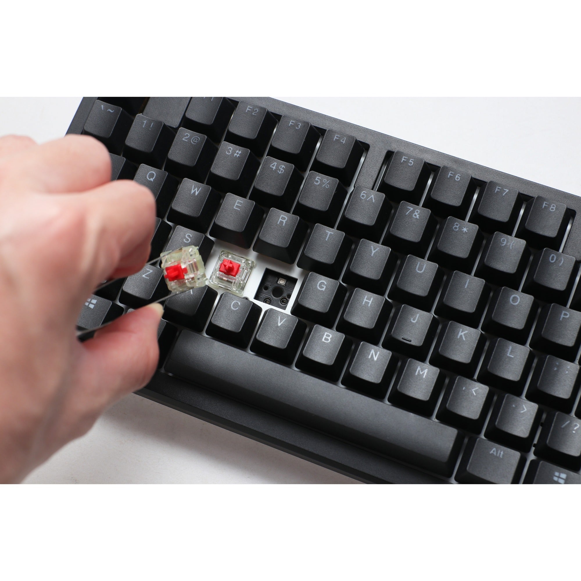 Ducky zero 6108 classic black, gaming toetsenbord (zwart wit, us lay-out, cherry mx2a speed silver, rgb leds, double-shot pbt, hot swap, 2.4ghz | bluetooth | usb-c)