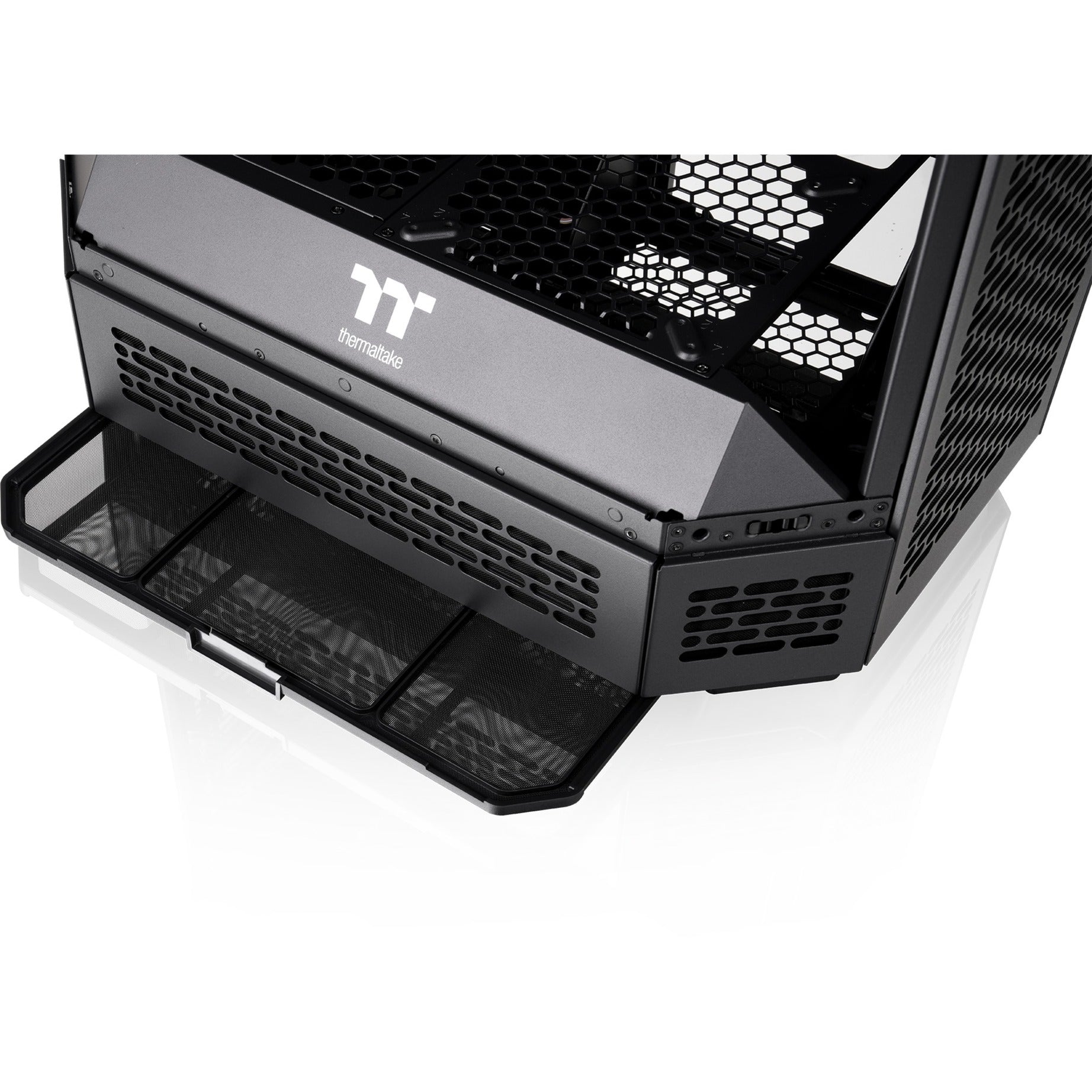 Thermaltake the tower 600 midi tower behuizing (zwart | 4x usb-a | 1x usb-c | tempered glass)