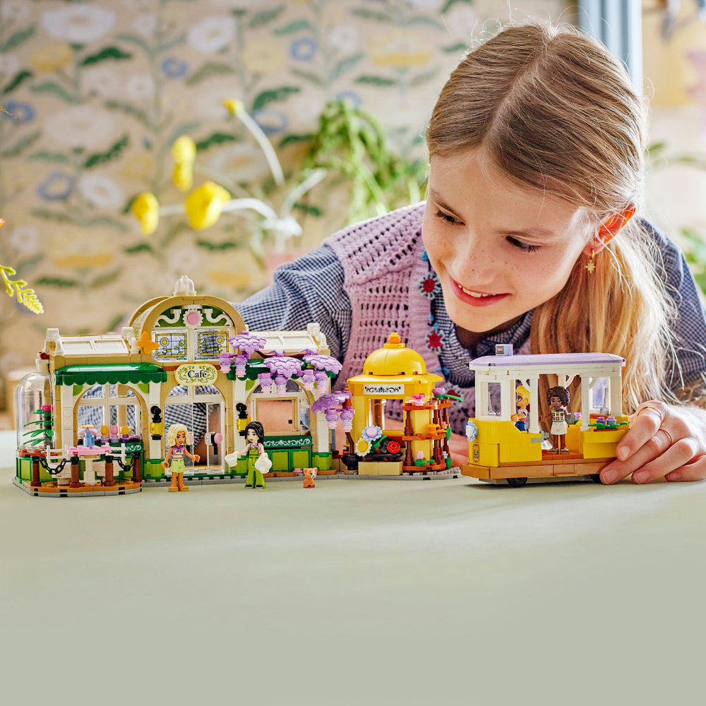 Lego 42671 Friends plantencafé en bloemenwinkel