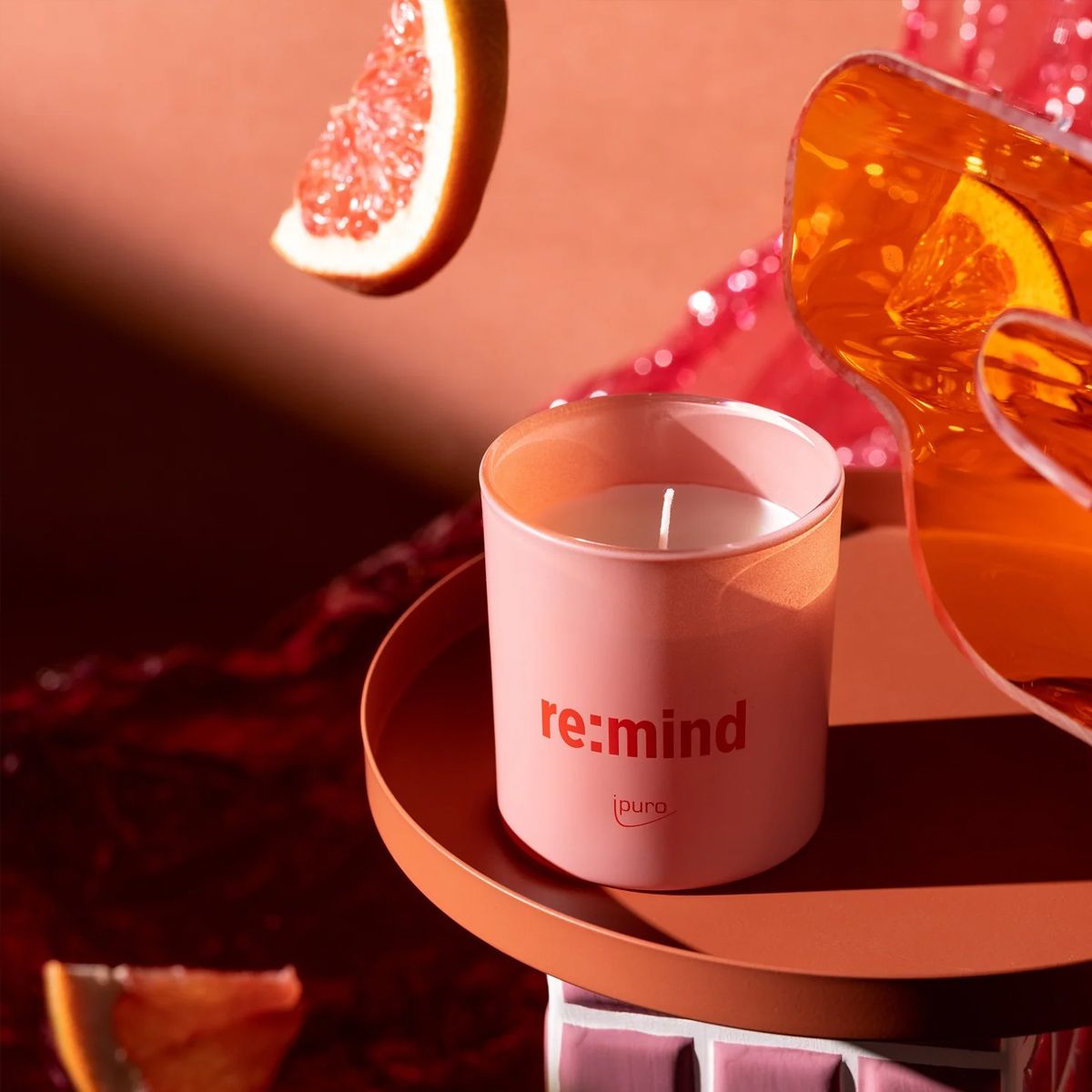 Ipuro geurkaars wij zijn: re:mind 140gr.